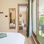 Olivia Hostel *