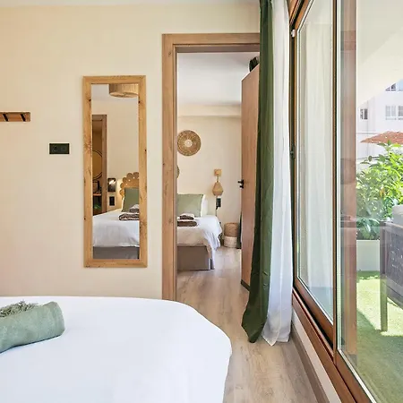 Olivia Hostel *